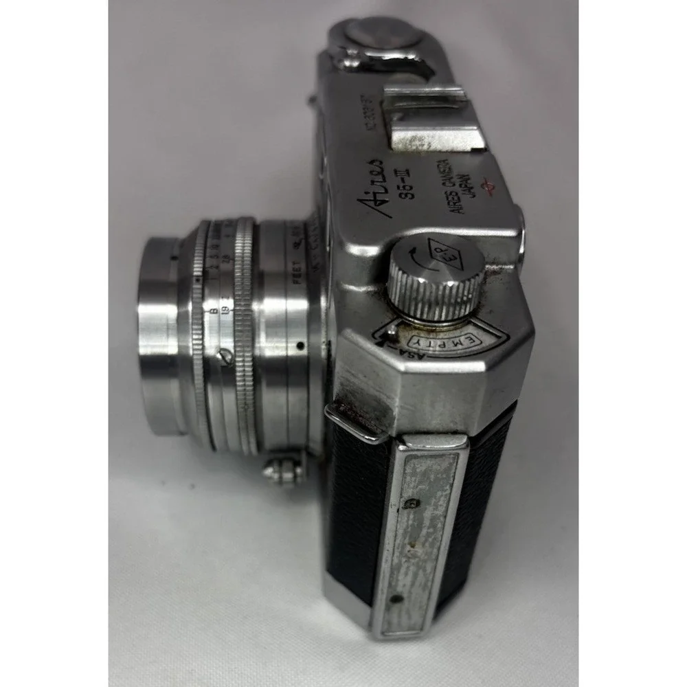 Aires 35 III Rangefinder Camera No. 606157 -Parts/Repair Untested